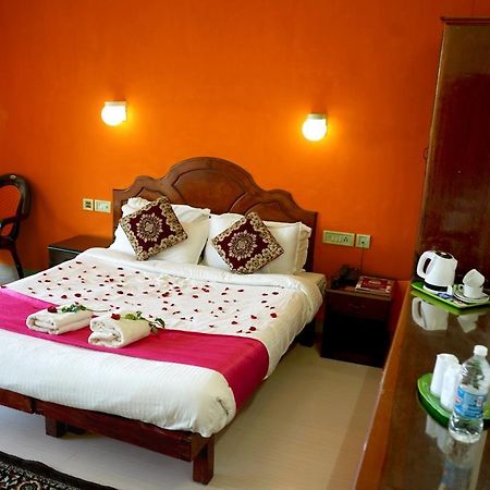 קובאלאם Ocean Bay Ayurvedic Beach Resort מראה חיצוני תמונה
